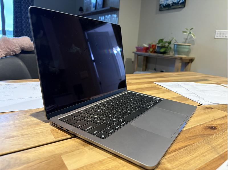 ノートPC Macbook  air m2 256GB 16GB Apple MacBook Air 13.6