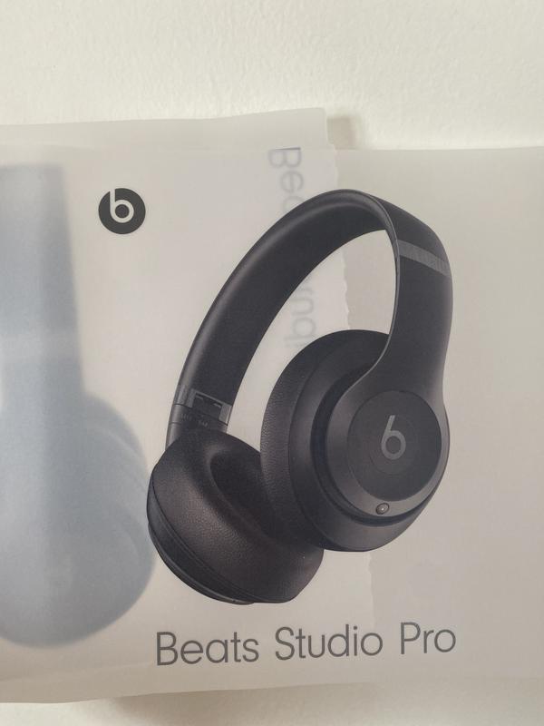 Beats Studio Pro - Wireless Bluetooth Noise Cancelling