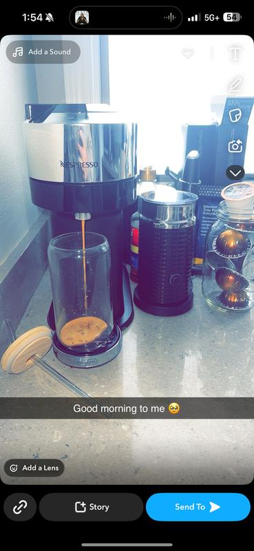Nespresso Vertuo Next Deluxe with Aeroccino 3 and 32