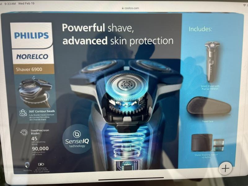 Philips Norelco Shaver 6900 with SenseIQ and Quick Clean Pod