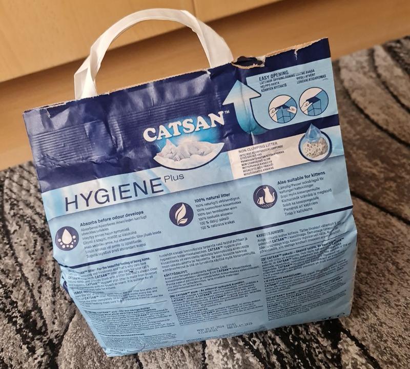 Catsan Hygiene Plus Non clumping Litter Catsan