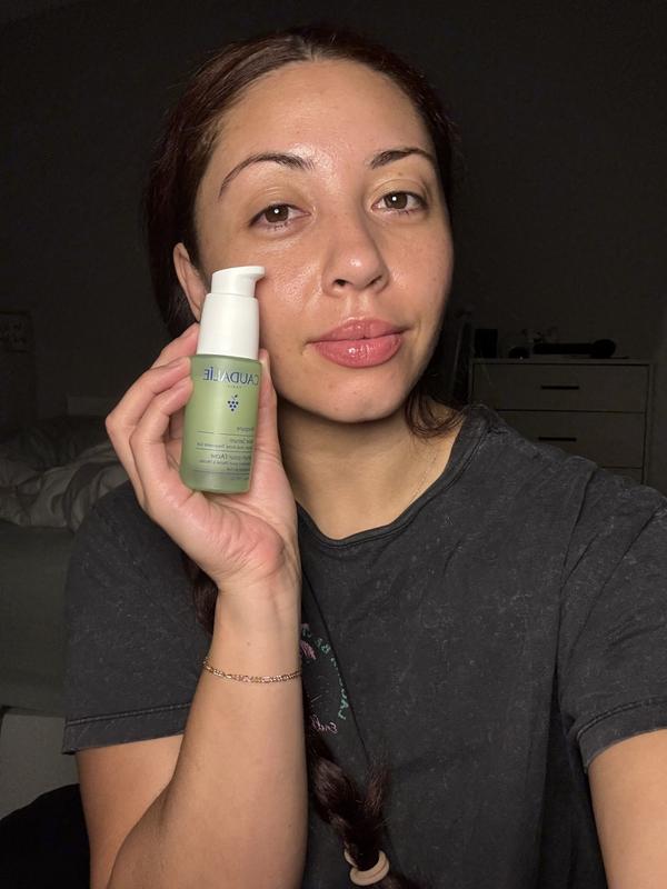 Customer carousel item 13.