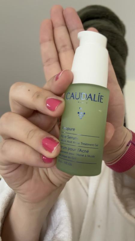 Customer carousel item 4.