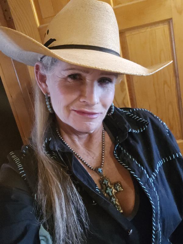 My skin has improved dramatically since using Caudalie products in a daily routine.  These products  work in concert⁹together. I love my skin!  Now I'm getting complimented for having beautiful  skin at 64 yrs old !