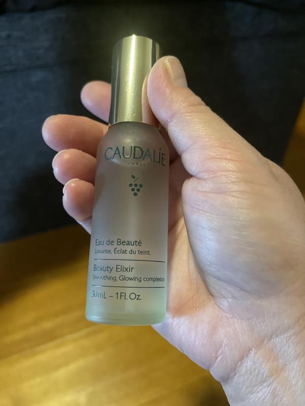 Gives dewy skin vibe