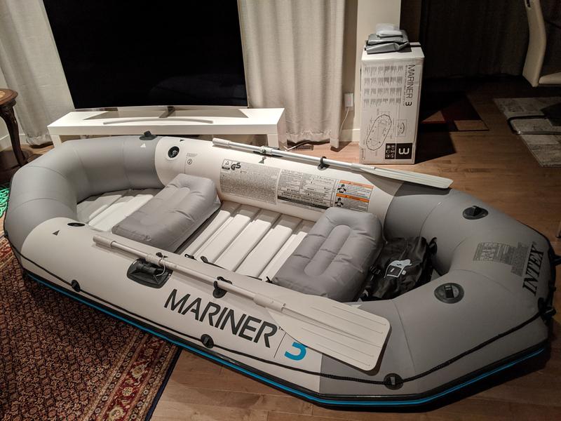 Intex® Mariner 3 Boat Set