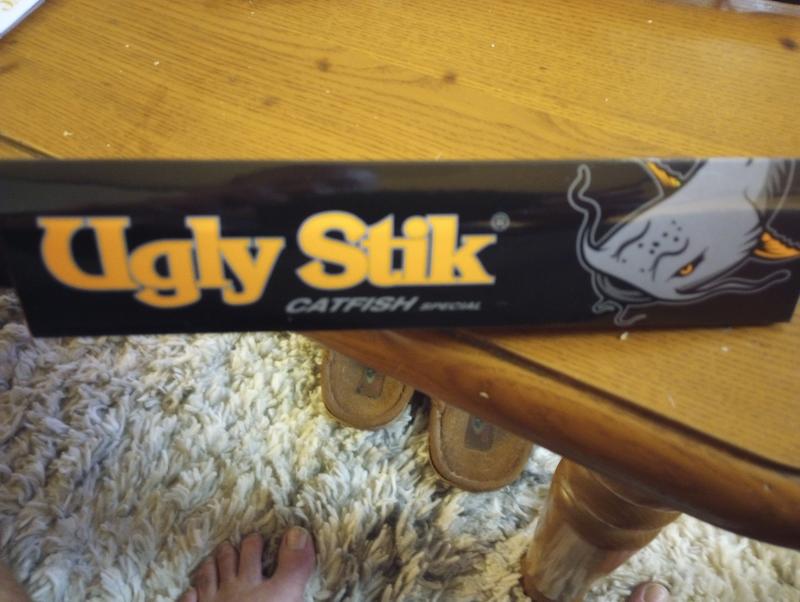 Ugly Stik Catfish Special Spinning Rod