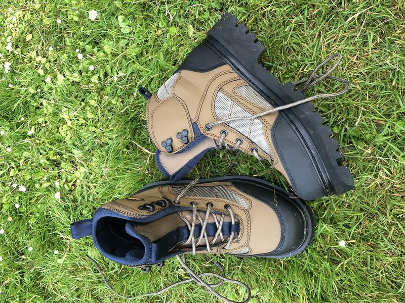 Cabela's Men's Size 10 Brown Felt Bottom Fly Fishing Wading Boots