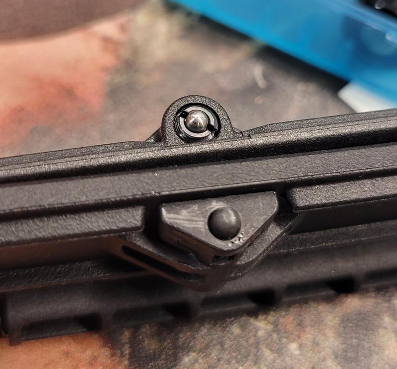 Magpul Enhanced Ejection Port Cover | Bass Pro Shops