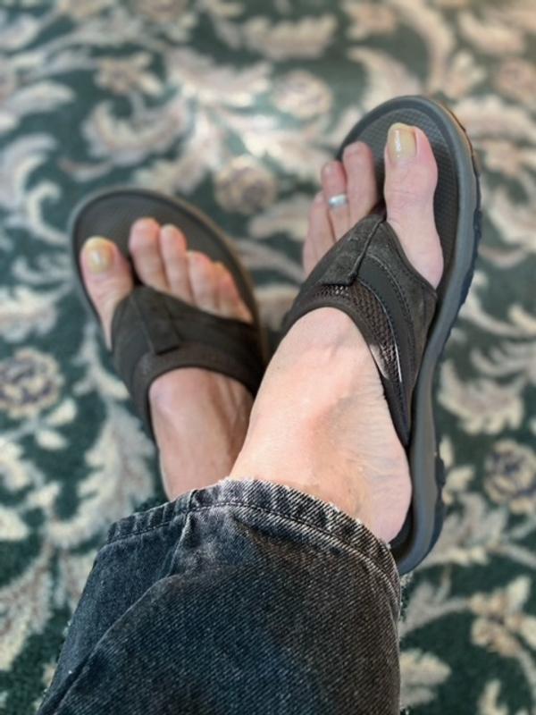 Cabelas teva men's discount sandals