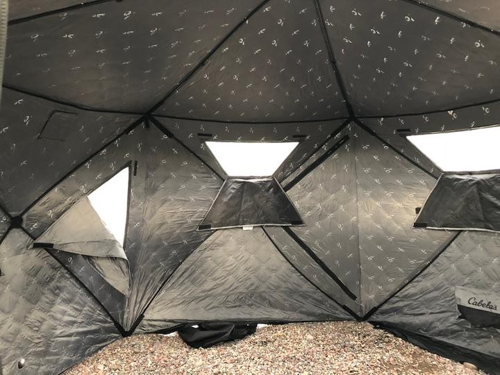 Cabela’s® 6x6 Hub Ice Shelter | Cabela's Canada