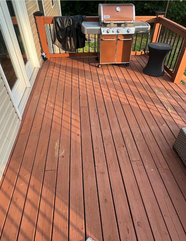 Semi-Solid Deck Stain