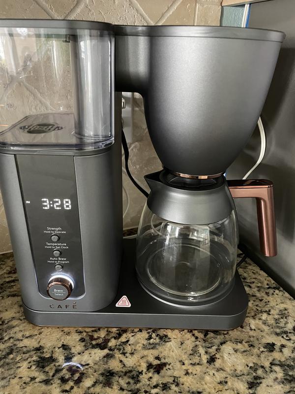 C7CDABS2RS3 by Cafe - Café™ Specialty Drip Coffee Maker with Glass
