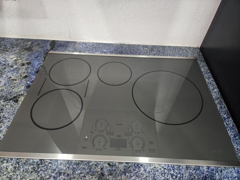 CHP90301TBB by Cafe - Café™ Series 30 Built-In Touch Control Induction  Cooktop