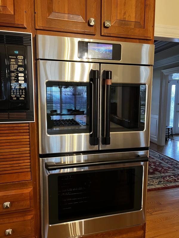 Café™ Professional Series 30 Smart Built-In Convection French-Door Double  Wall Oven - CTD90FP4NW2 - Cafe Appliances