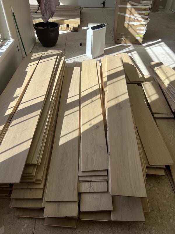 New World Oak Engineered Hardwood Flooring | CALI