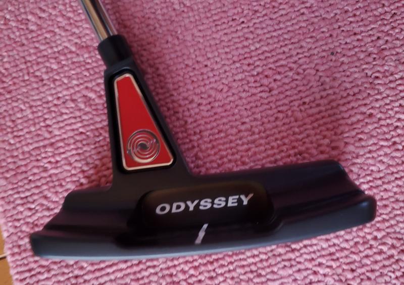 TRI-BEAM DOUBLE WIDE CSパター | TRI-BEAM | PUTTERS | ODYSSEY | キャロウェイゴルフ公式サイト