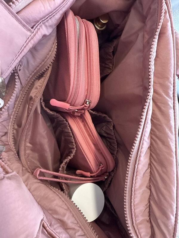 Customer photo for "Pink tote bag"