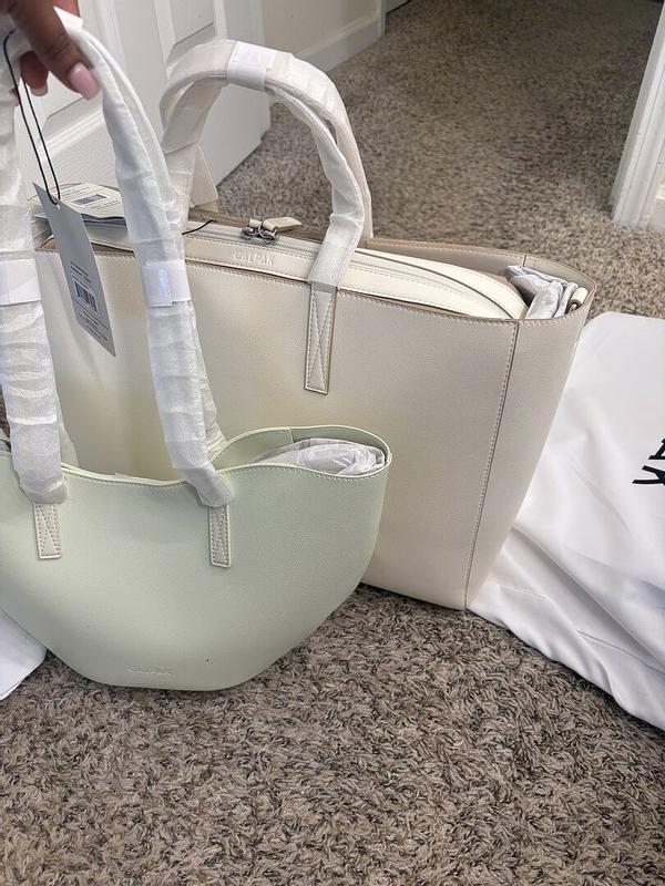 Customer photo for "Haven Laptop Tote Bag"