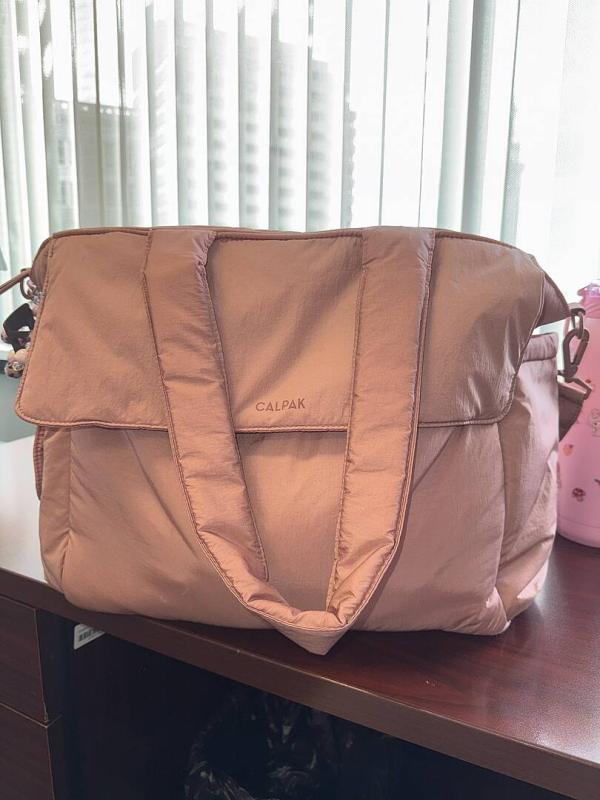 Customer photo for "Pink tote bag"