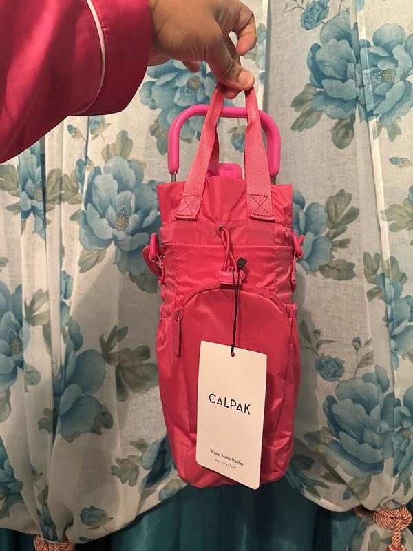 Customer photo for "Perfect for All Daily Essentials + Water"