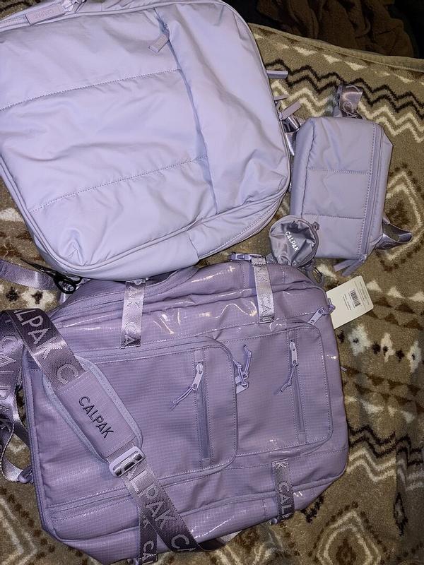 Customer photo for "Perfect Bag for an International Trip"