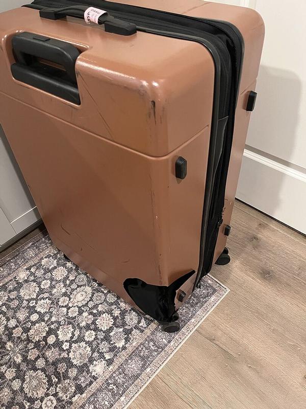 Customer photo for "Broke on third use"