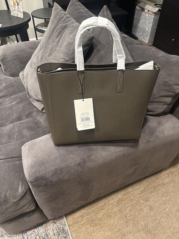 Customer photo for "The color is not like"