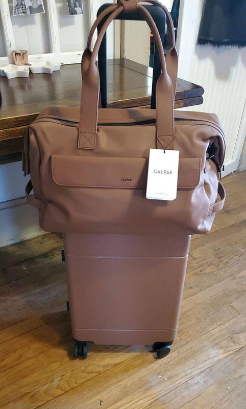Customer photo for "Love this duffel!!!"