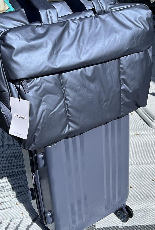 Customer photo for "Holds a lot"