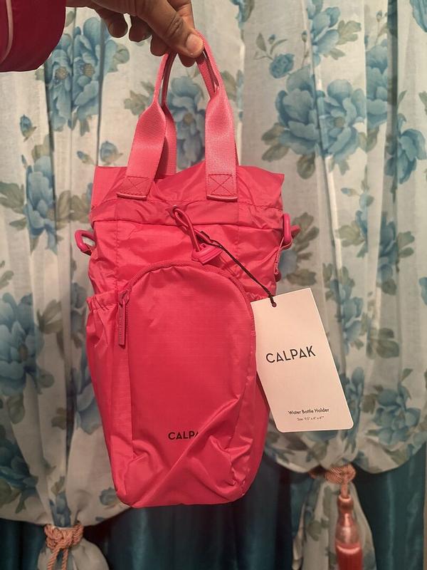 Customer photo for "Perfect for All Daily Essentials + Water"