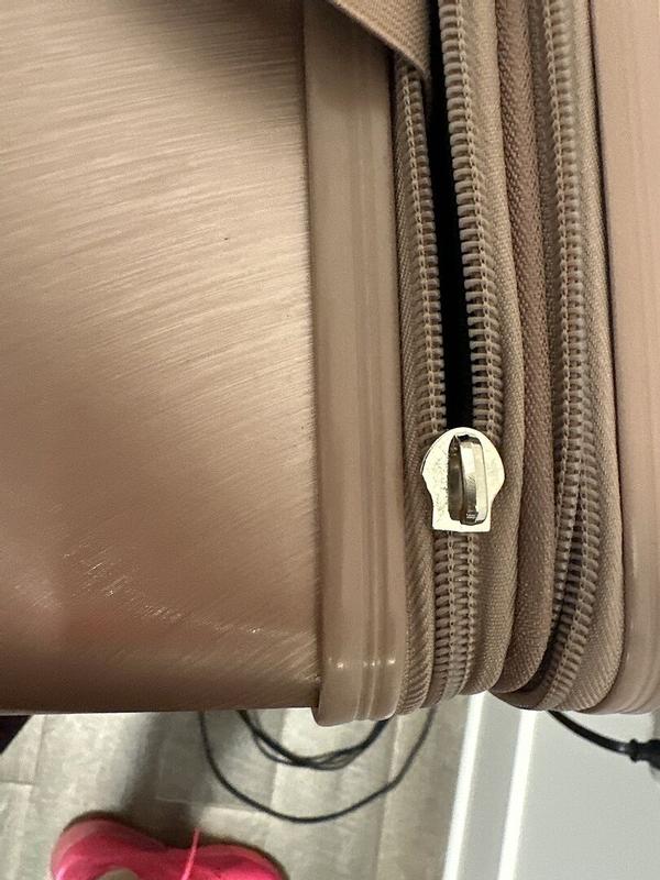 Customer photo for "Gorgeous, but lacking Quality"
