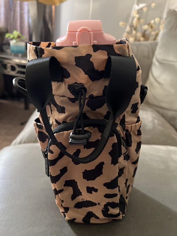 Customer photo for "I like it water bottle"
