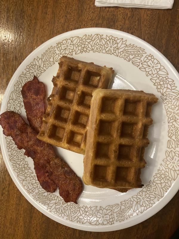 waffles with turkey bacon healthy breakfast
