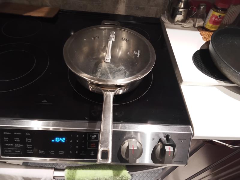 My excellent pan\pot with lid.