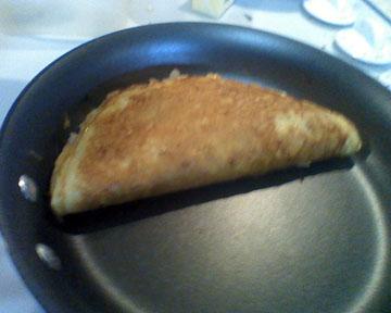 my 1st omelette cooked in this pan!