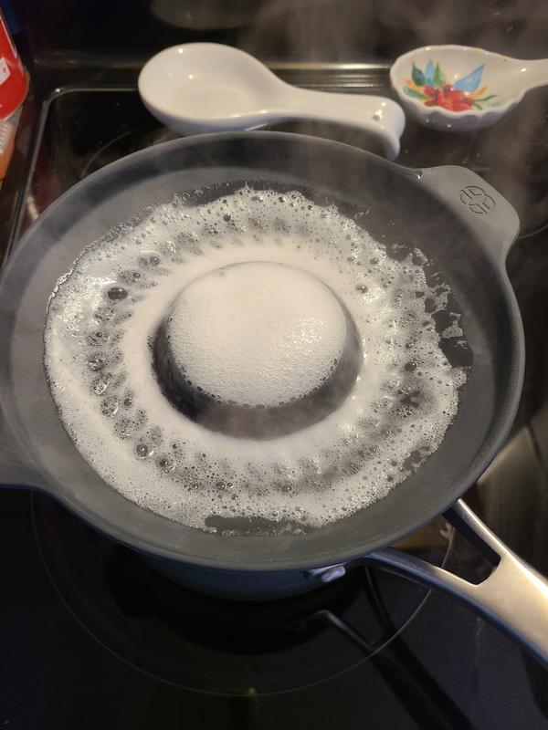 Using the No-Boil-Over Inserts to make macaroni and cheese.