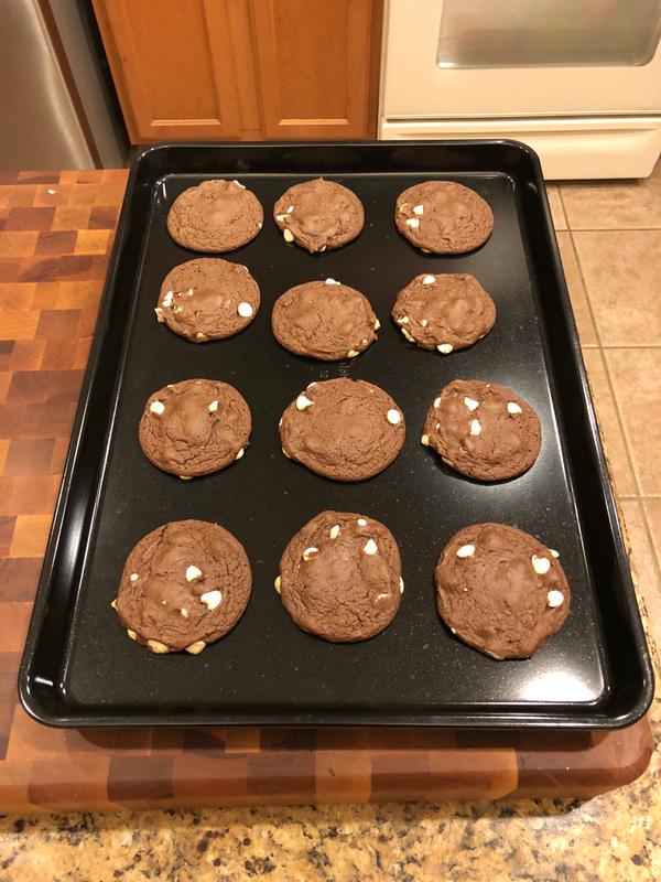 Yummy Chocolate Cookies with White Chocolate Chips