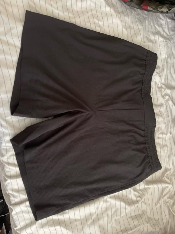 Calvin Klein Mens Classic Fit Textured 7 Seersucker Shorts Macys