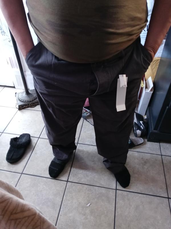 This is how the pants look like on me very comfortable