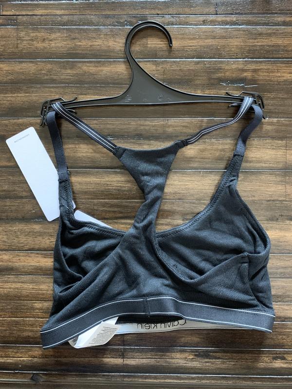 Pics don’t do it justice...this bralette is sooo comfortable