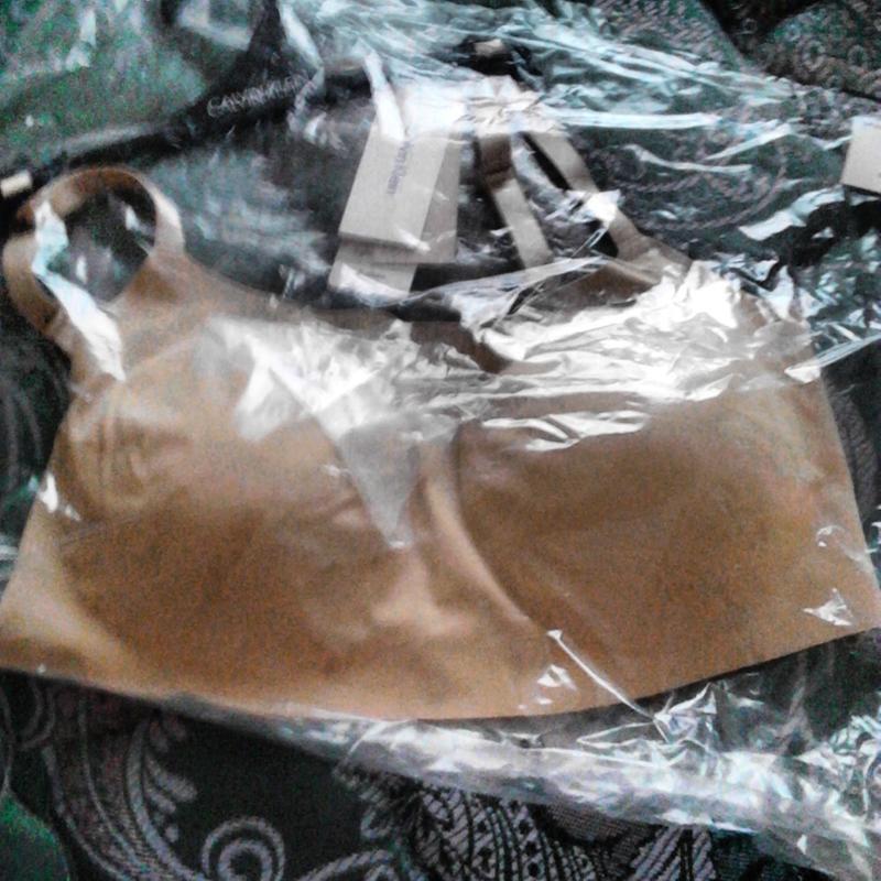 Calvin Klein INVISIBLES COMFORT LIGHTLY LINED BRALETTE