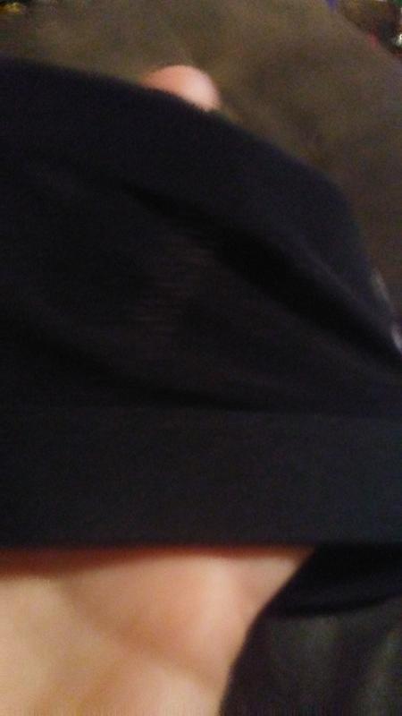 Wide bottom grip band