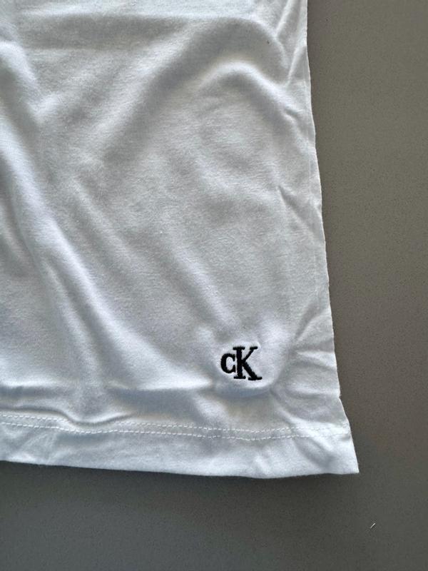 Customer photo for "100% cotton vnecks"