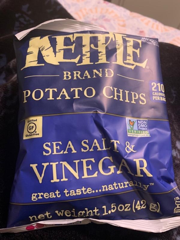 Kettle Brand Sea Salt & Vinegar Potato Chips Party Size, 13 oz