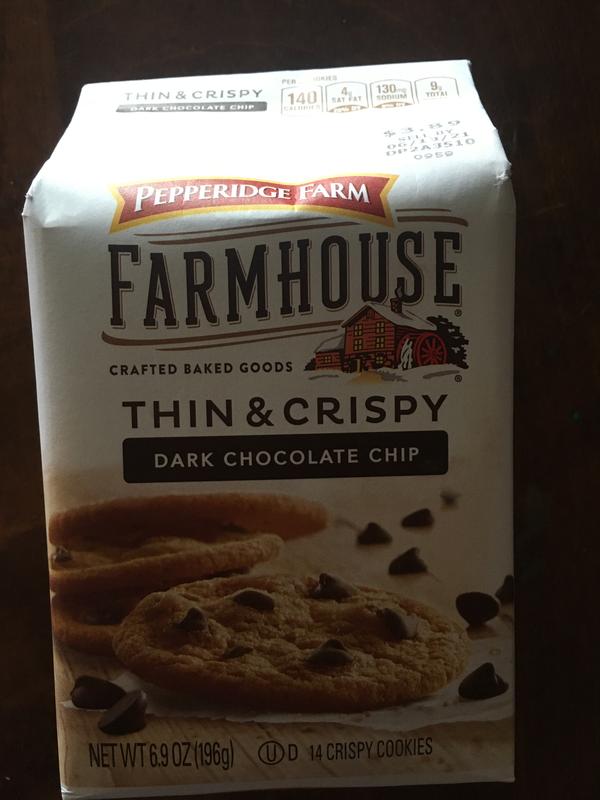 Pepperidge Farm Farmhouse Thin and Crispy Dark Chocolate Chip Cookies, 6.9  OZ Bag (14 Cookies)