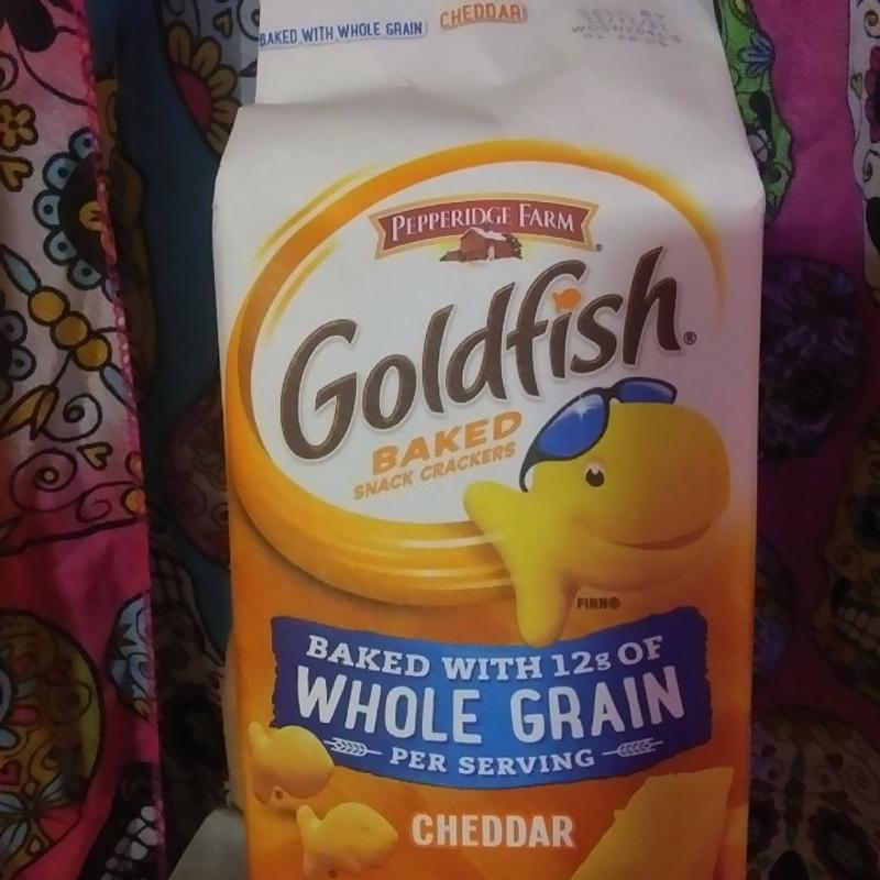 are whole grain goldfish gluten free