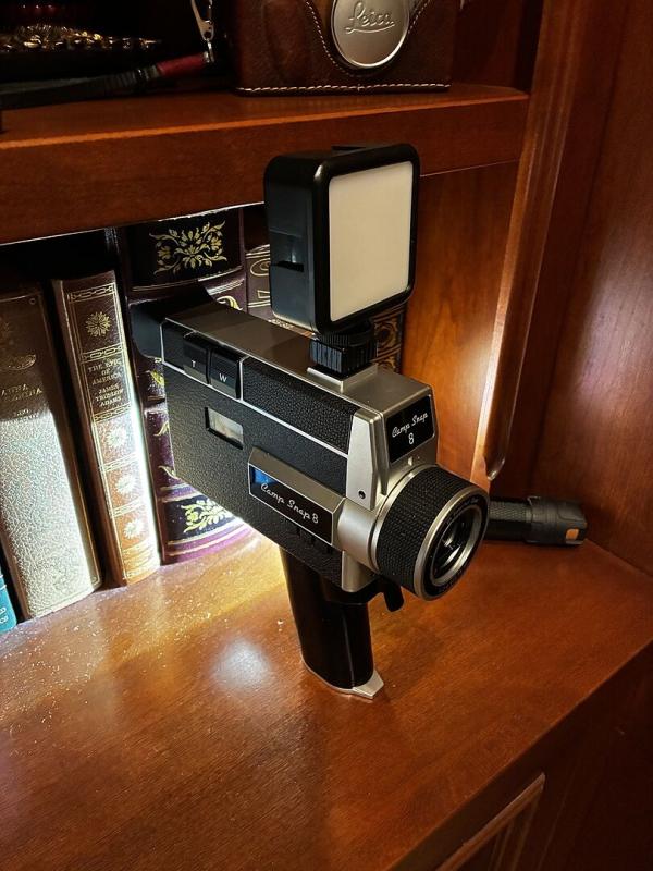 CS8 Point-and-Shoot-Videokamera | Camp Snap