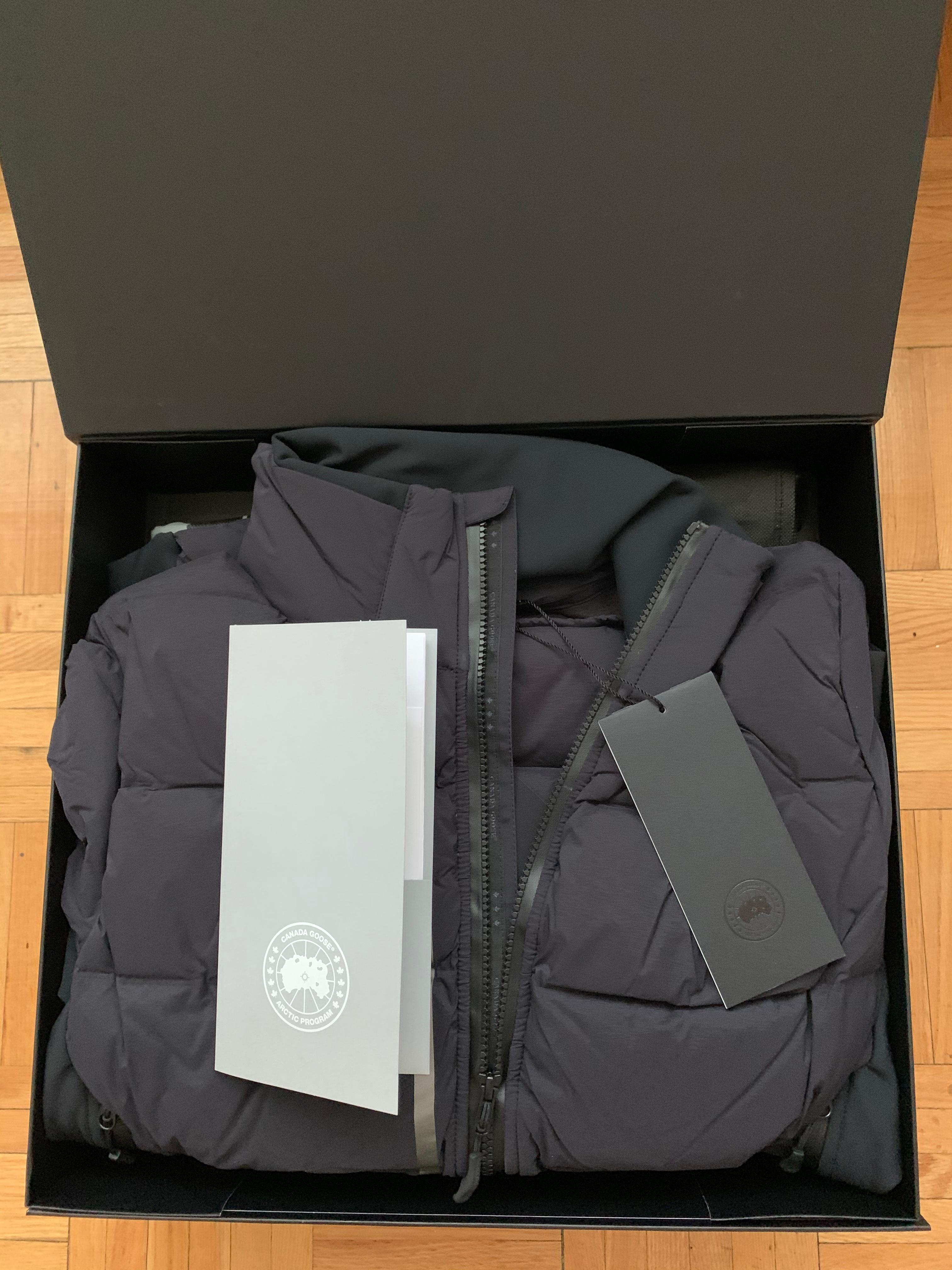 canada goose hybridge cw element jacket black label