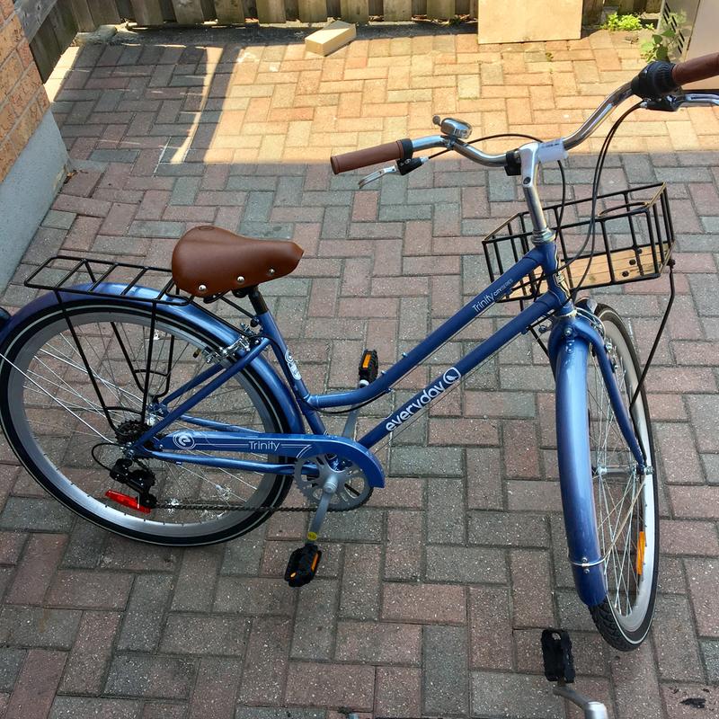 Everyday Trinity Women's Hybrid Bike, 700C